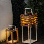 BLOC – Teak solar lamp