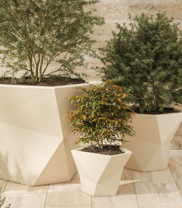 FAZ – Architectural design planter